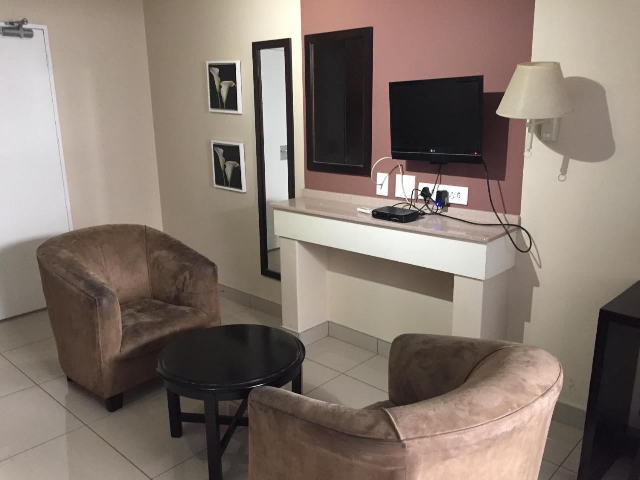 Fordsburg Inn Йоханесбург Екстериор снимка