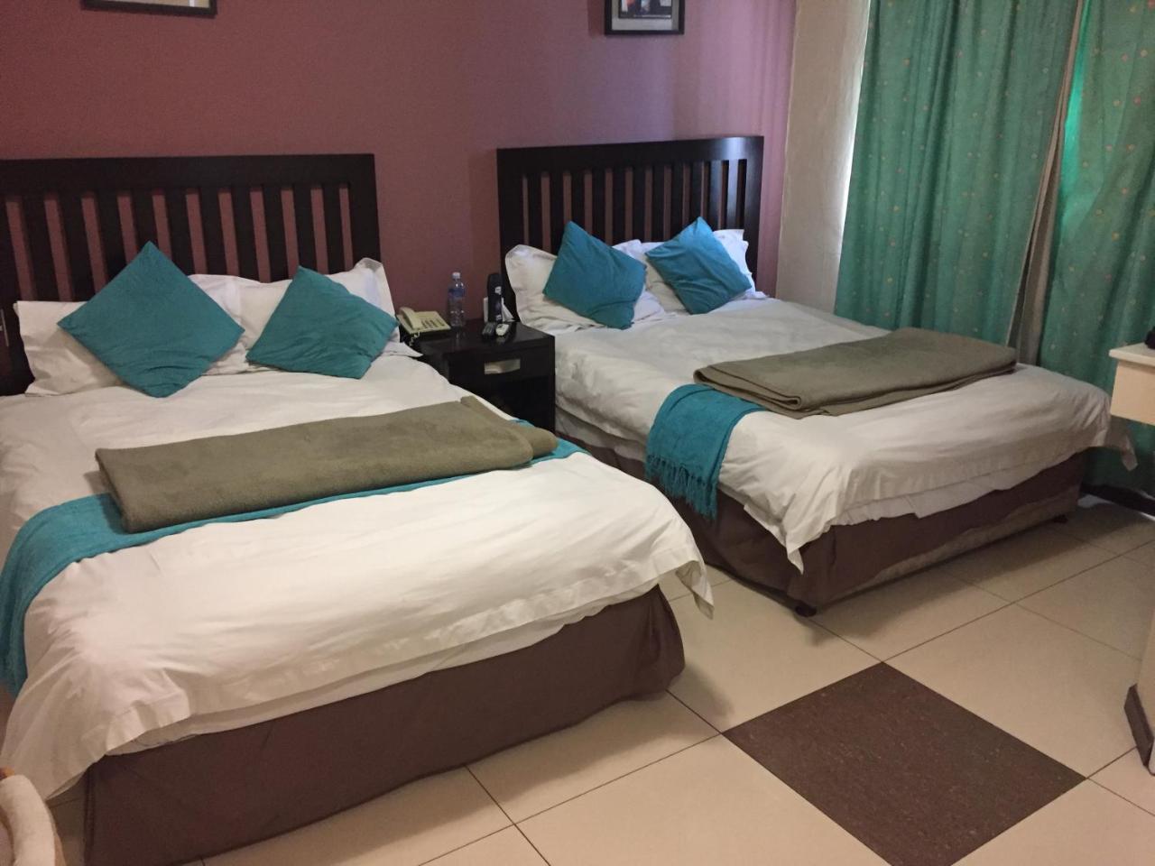 Fordsburg Inn Йоханесбург Екстериор снимка