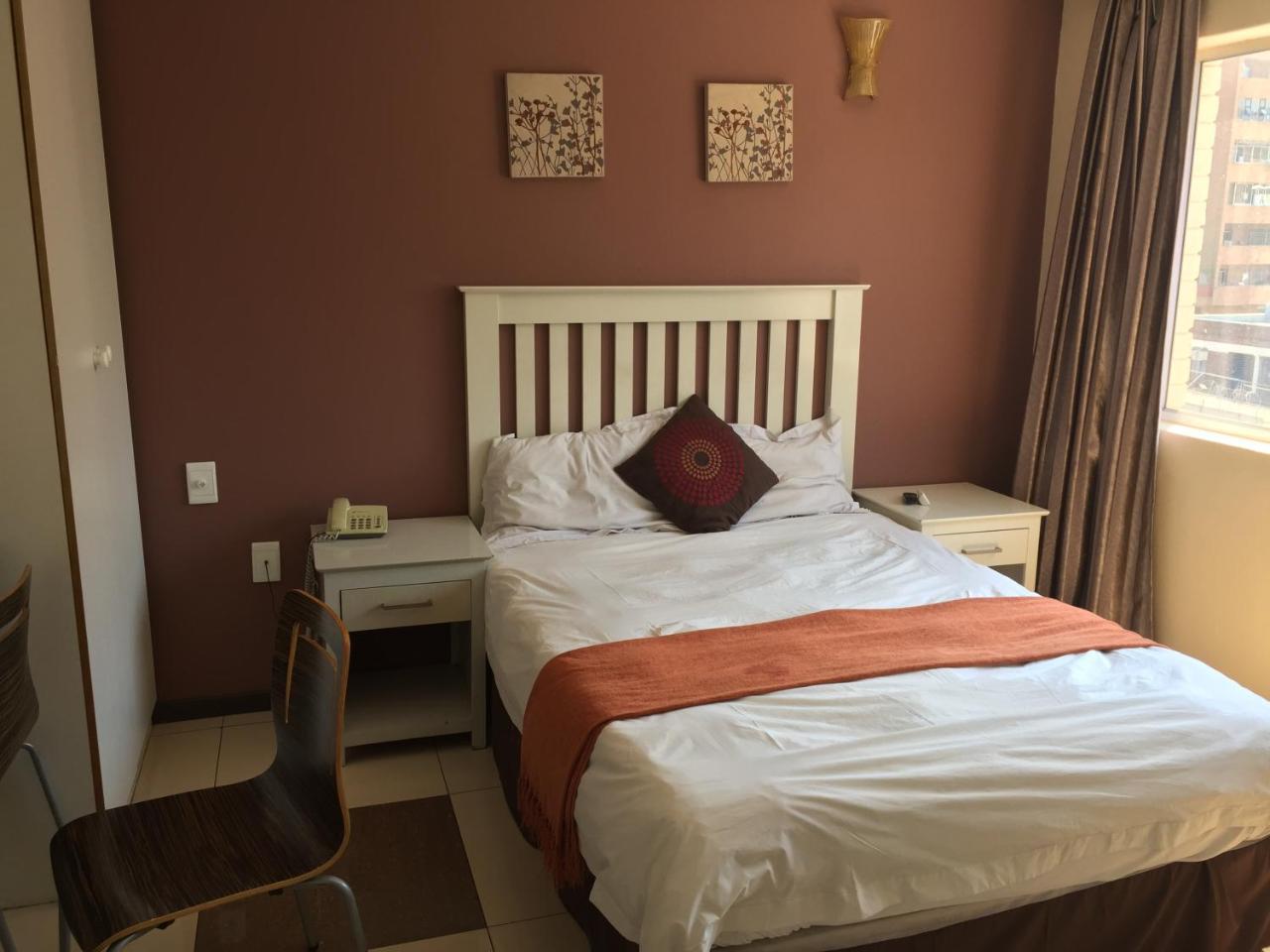 Fordsburg Inn Йоханесбург Екстериор снимка